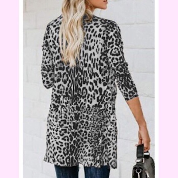 🆕Leopard Button Down Cardigan With Pockets(S-2XL) - Picture 2 of 3